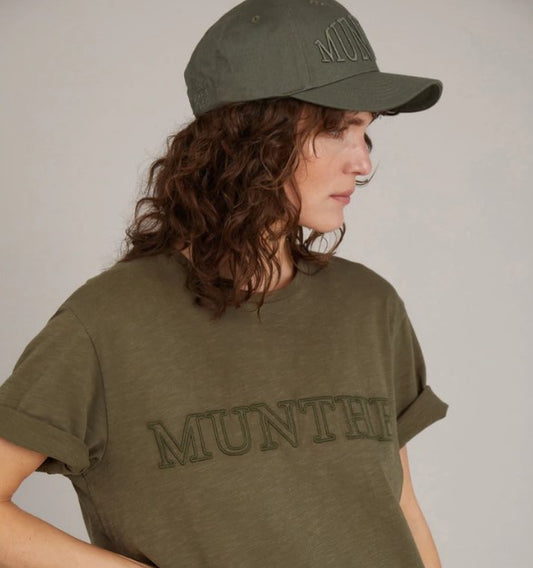 Munthe Jewel cap army