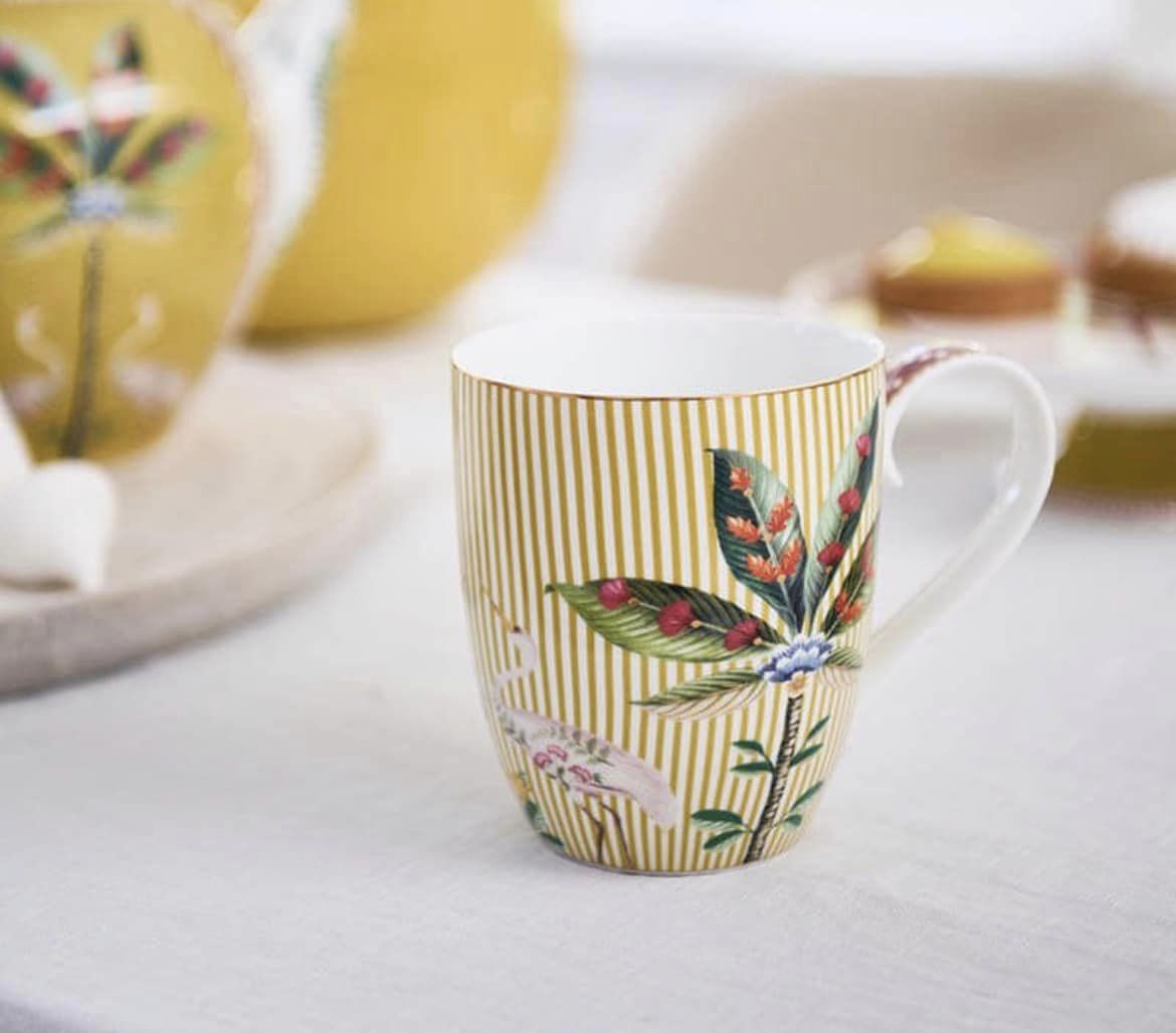 Pip Studio La Majorelle yellow mug 450 ml.