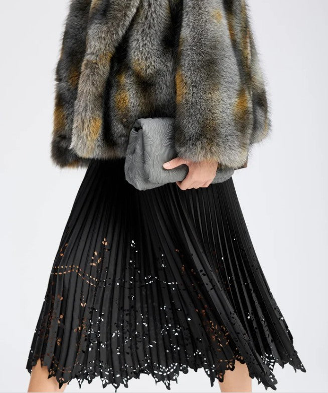 Munthe Rustali black