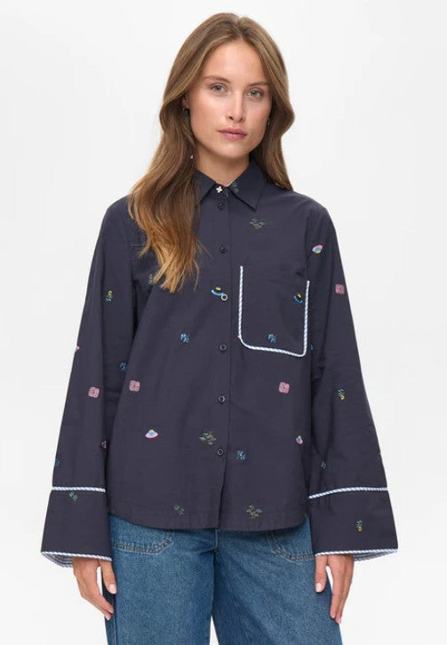 Nümph Nuchiro boxy shirt mørkeblå